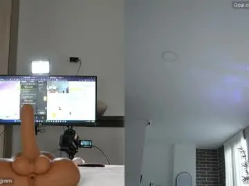 Chaturbate Nude Webcam of penelopesexx_