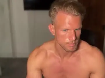Chaturbate Watch Live Sex Cams of alexandersteelmuscle