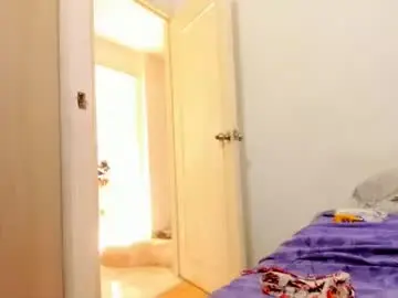Chaturbate Live Sex Cam of picaszomilos350