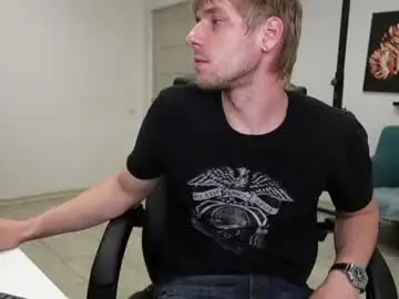 Chaturbate Nude Webcam of thomas_brons