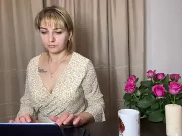 Chaturbate Free Porn Cam of crystalfever_