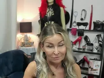 Chaturbate Free Live Porn of crystalxohotty