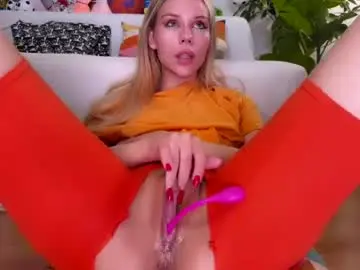 Chaturbate Live Sex Cam of sakupandora2