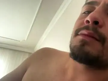 Chaturbate Live Porn of realhornyboy35