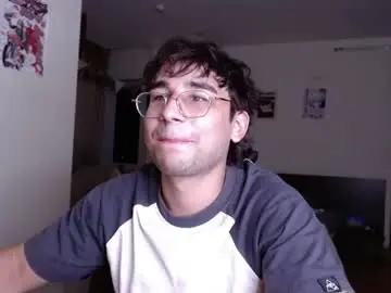Chaturbate Watch Live Sex Cams of steveoceanbeanhuge