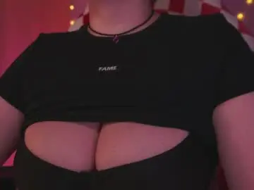 Chaturbate Free Porn Cam of daien_halpert
