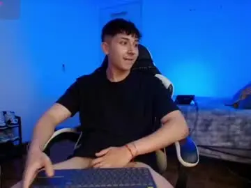 Chaturbate Sex Cam of oliver_kyy