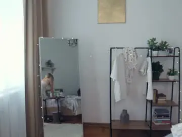 Chaturbate Best live sex cam show of glossybabe_