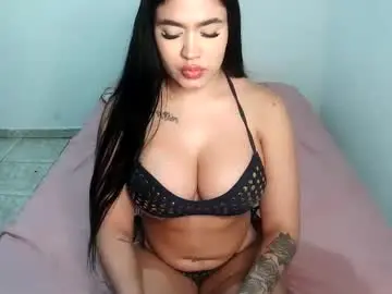 Chaturbate Live Sex Cam of brown_alice