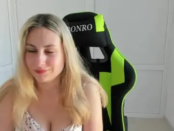 Chaturbate Free Live Porn of julia_sunshinee