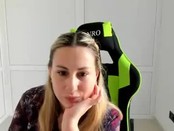 Chaturbate Adult Webcams of julia_sunshinee