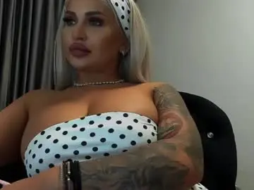Chaturbate Live Sex of lovelyblondyxxx
