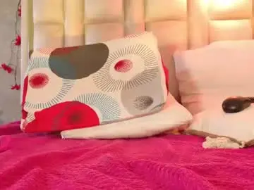 Chaturbate Best live sex cam show of lunarosse18
