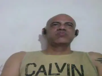 Chaturbate Watch Live Sex Cams of retlam37