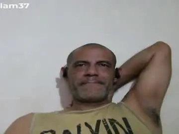 Chaturbate Free Porn Cam of retlam37