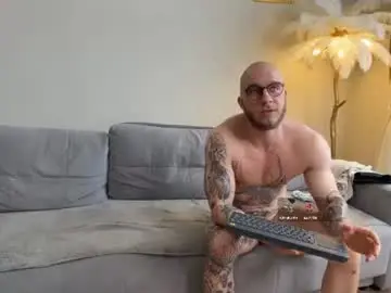 Chaturbate Free Live Porn of michaelbradley_for_u