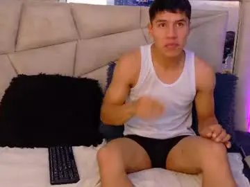 Chaturbate Live Sex Cam of alexandalbert