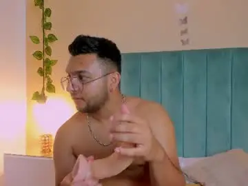 Chaturbate Watch Live Sex Cams of paul_and_amber
