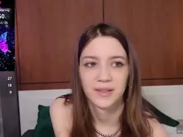 Chaturbate Live Sex Cam of sexy_me_bb