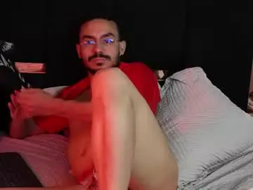 Chaturbate Nude Webcam of thomasmontiel