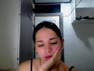 Chaturbate Private Sex Chat of makememoan4uxoxo
