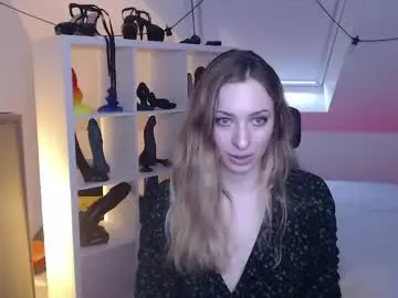 Chaturbate Live Sex Cam of scarlet_sophie