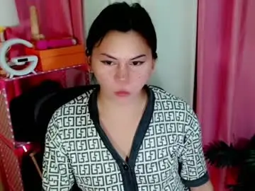 Chaturbate Live Sex Cam of simplepinayx