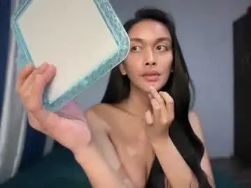 Chaturbate Live Sex Cam of divina_graciaxx