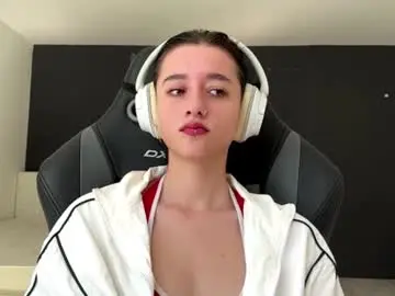 Chaturbate Free Live Porn of merrillnoorigian