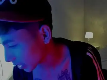 Chaturbate Sex Chat of liam_adamms
