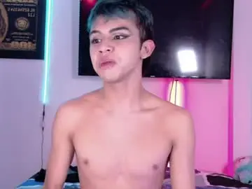 Chaturbate Free Porn Cam of apolo_prince1