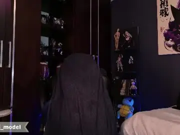 Chaturbate Live Sex Cam of cesar_joness