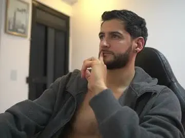 Chaturbate Adult Webcam of saimonhot1