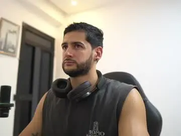 Chaturbate Sex Chat of saimonhot1