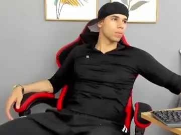 Chaturbate Live Porn of santana_maximo