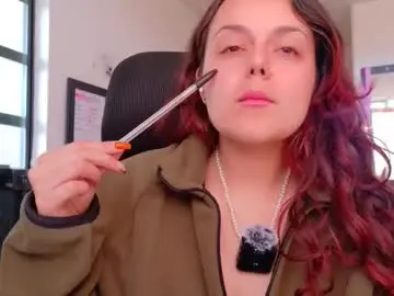 Chaturbate Watch Live Sex Cams of scarlett77_