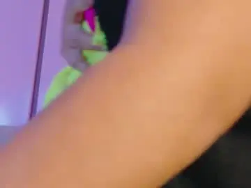 Chaturbate Free Live Porn of coralvega
