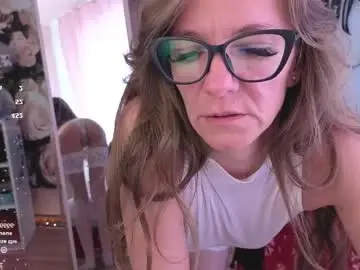 Chaturbate Live Sex Cam of jesica_moon_peachyy