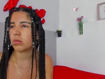 Chaturbate Nude Webcam of lucy__23
