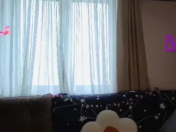 Chaturbate Live Sex of little_red_rosy