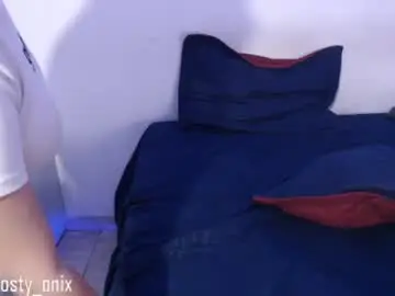 Chaturbate Nude Webcam of onixandghosty