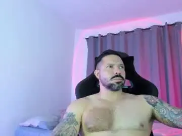 Chaturbate Live Sex Cam of pierrevidal