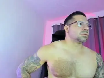 Chaturbate Best live sex cam show of pierrevidal