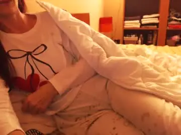 Chaturbate Free Live Porn of andrasweetie