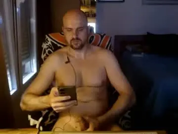 Chaturbate Live Sex Cam of chicocam1983