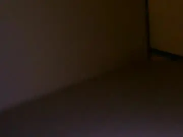 Chaturbate Best live sex cam show of ozzienuts21153