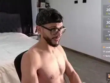 Chaturbate Private Sex Chat of phantom_bigger1