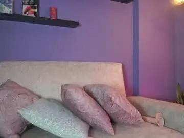 Chaturbate Sex Cam of roselinedior