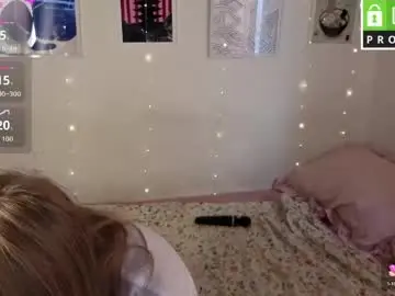 Chaturbate Adult Video Chat of barbie_staze