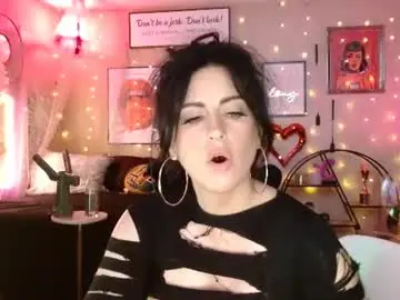 Chaturbate Live Sex Cam of milf_lacey